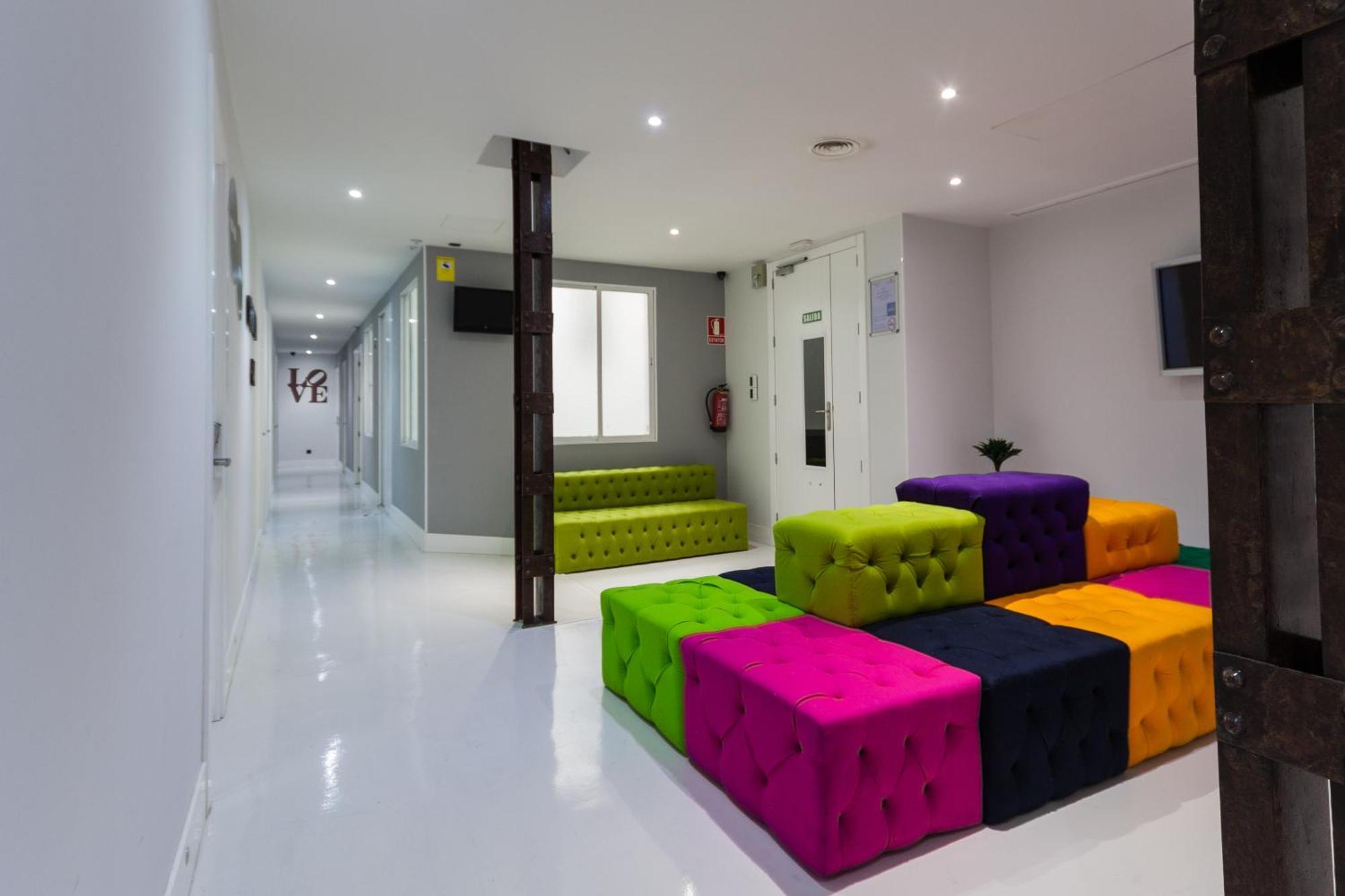 Hostal Gran Via 44 Μαδρίτη Εξωτερικό φωτογραφία