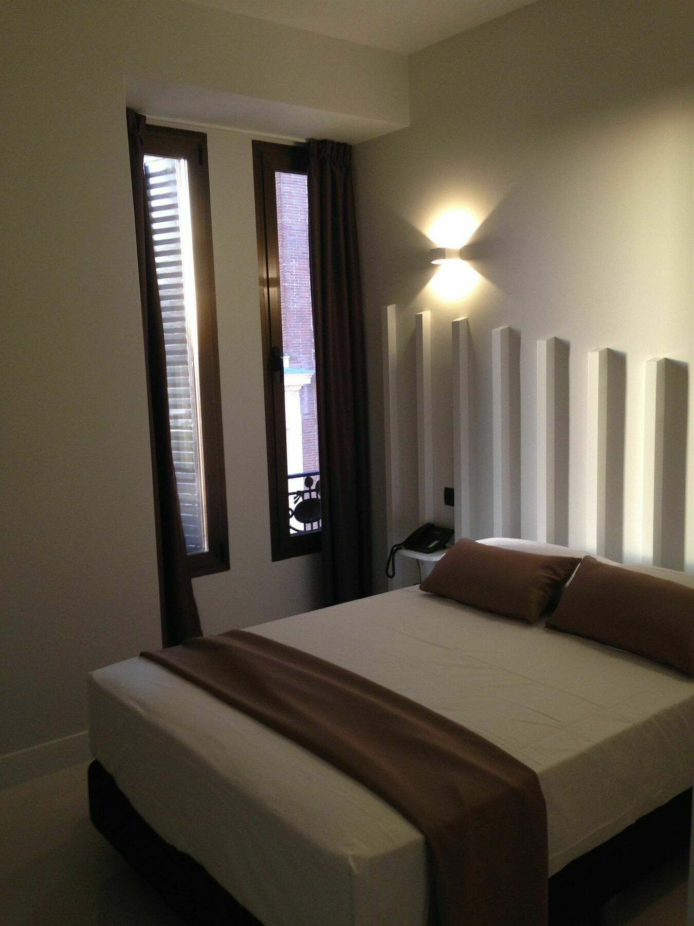 Hostal Gran Via 44 Μαδρίτη Εξωτερικό φωτογραφία